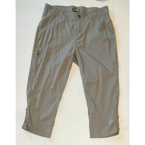 Khombu Women’s Woven Capri Pants M Taupe brown Outdoor Hiking Adventure gorpcore